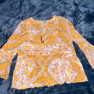 jaase womens xs yellow flowery blouse in good condition